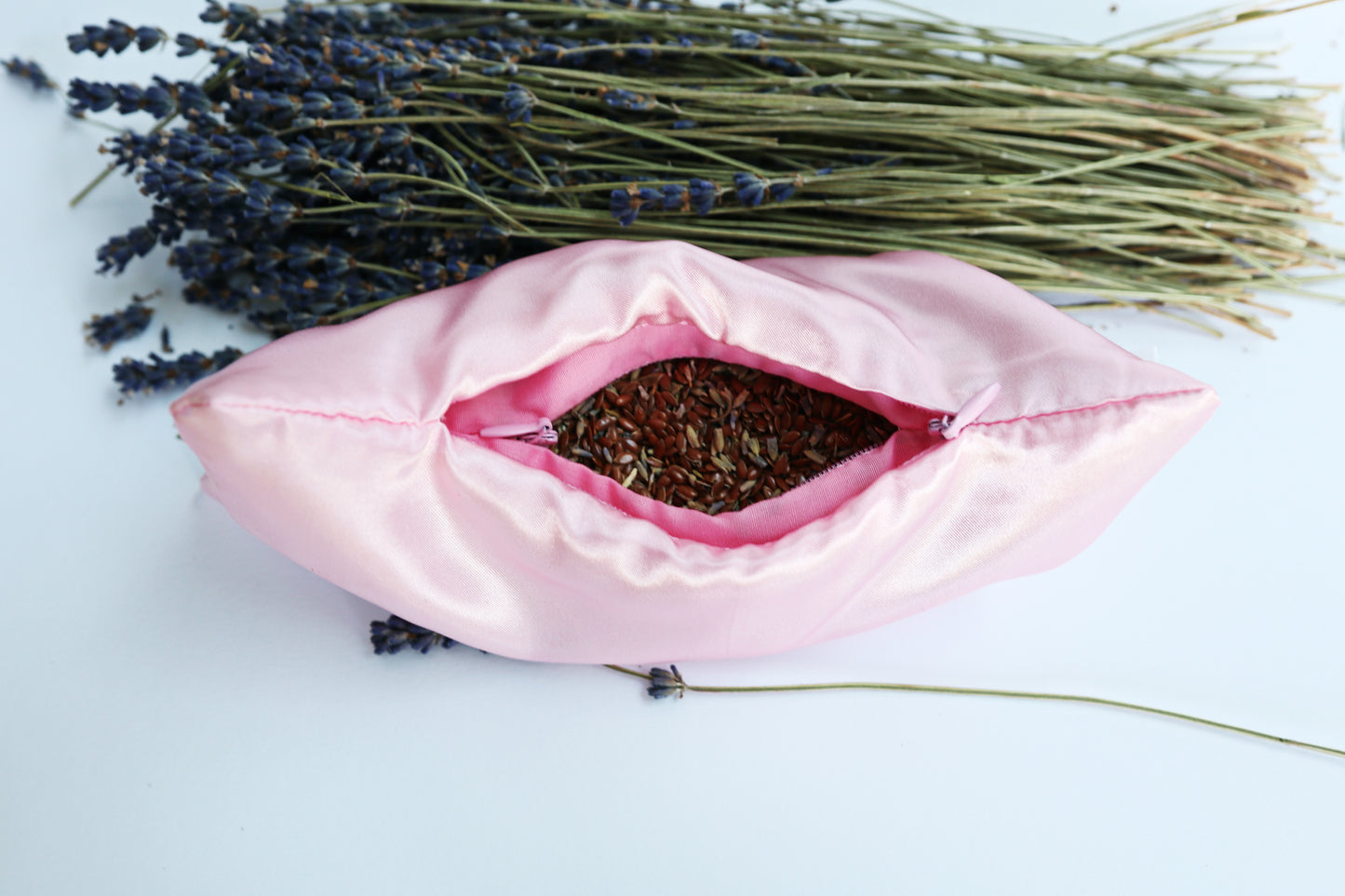 Weighted Linseed & Lavender Eye Pillow - Soft Pink