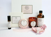 Load image into Gallery viewer, Self Care Retreat Gift Set